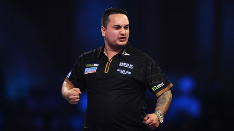 Jeffrey de Zwaan is de volgende Nederlander die een ronde verder gaat bij Austrian Darts Open