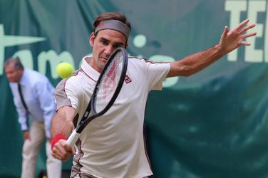 Geen verrassing: Federer weer naar de finale in Halle