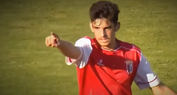Wow! 17-jarige jeugdspeler van Sporting Braga moet nu al 30 miljoen kosten (video)
