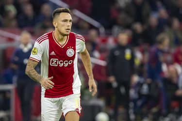 'Ajax-miskoop Lucas Ocampos kan na rampperiode in Amsterdam naar Premier League trekken'