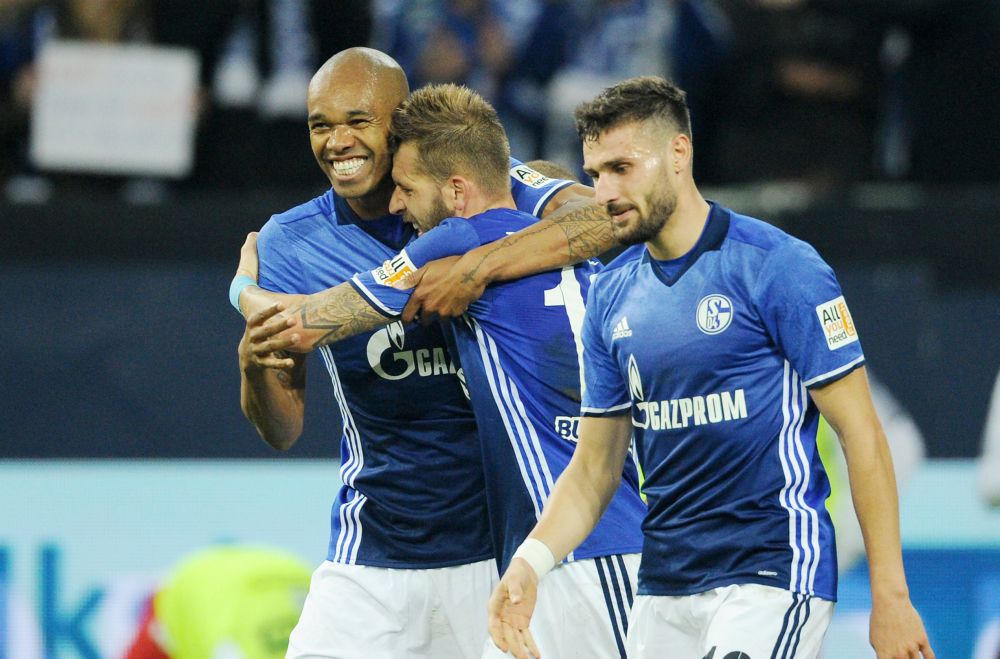 Schalke wint zakelijk van Mainz