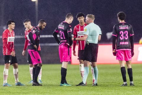 FC Volendam wint wéér niet, grote namen bezorgen Jong Ajax de zege
