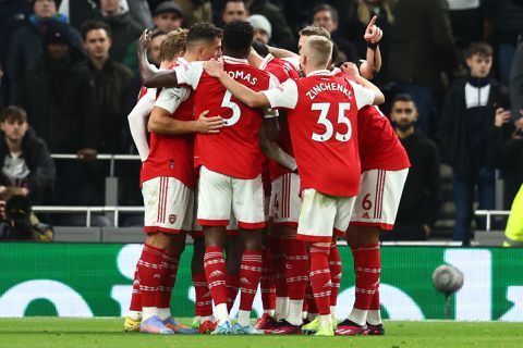 North-London kleurt rood! Arsenal wint na weergaloze 1e helft bij Tottenham Hotspur