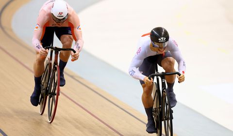 Geen finale tussen Jeffrey Hoogland en Harry Lavreysen bij sprint na shockexit