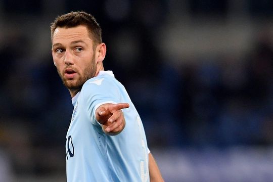 De Vrij vertrekt bij Lazio: 'Soms moet je buiten je comfortzone treden'