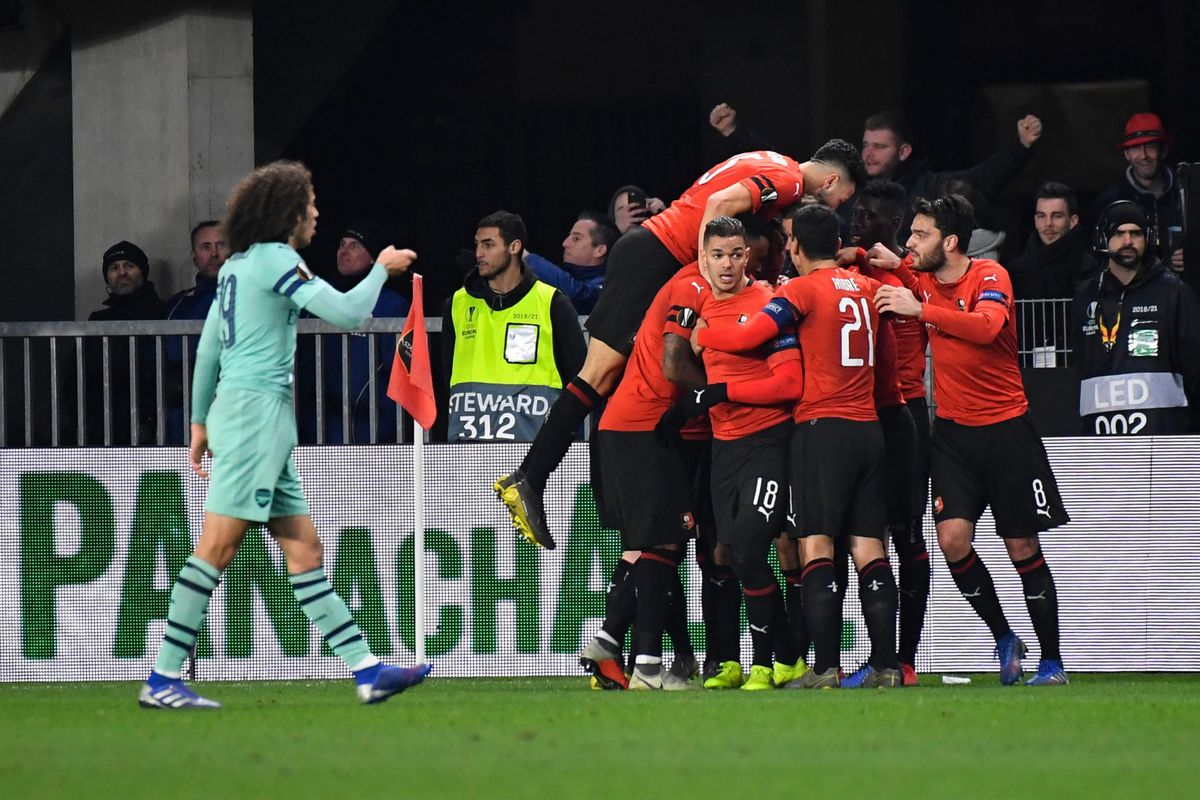 Arsenal hard onderuit tegen Rennes, Sevilla speelt gelijk en geen goals in Frankfurt