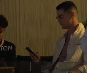 🎥 | Ronaldo gespot bij gevecht Jake Paul: 'Ga hem vertellen dat-ie IShowSpeed moet ontmoeten'