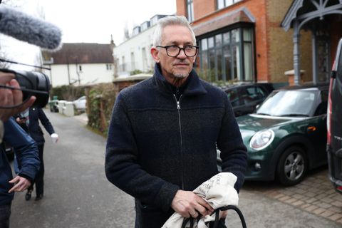 Gary Lineker zaterdag weer op de stoel bij BBC: 'Het was zwaar, maar onvergelijkbaar met oorlog'