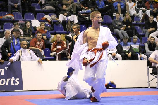 Brons voor René Smaal en Sherilyn Wold op EK Karate