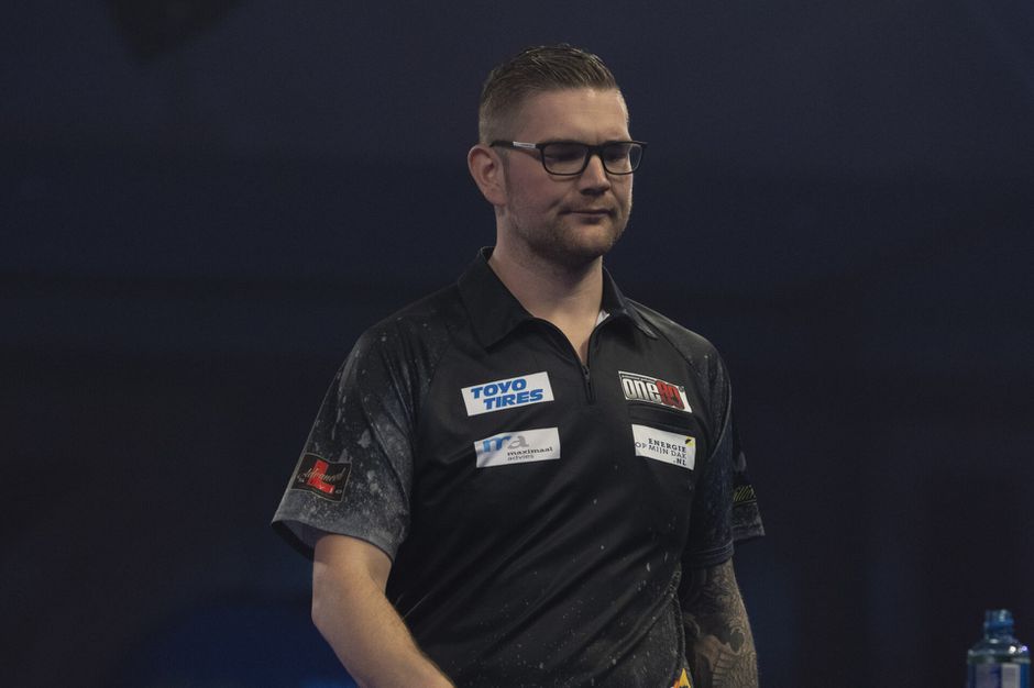 Meulenkamp moet naar huis na sloopsessie van Bully Boy op WK darts