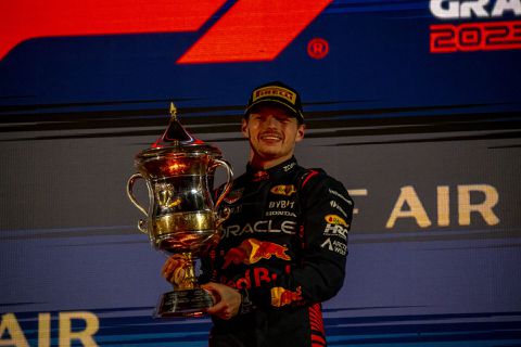 Buitenlandse media zien dominante Max Verstappen: 'Een ijzingwekkende zege'