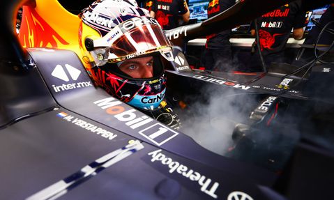 Het gaat tot nu toe bar slecht met Max Verstappen in Miami: 'Ik kan niet sturen'
