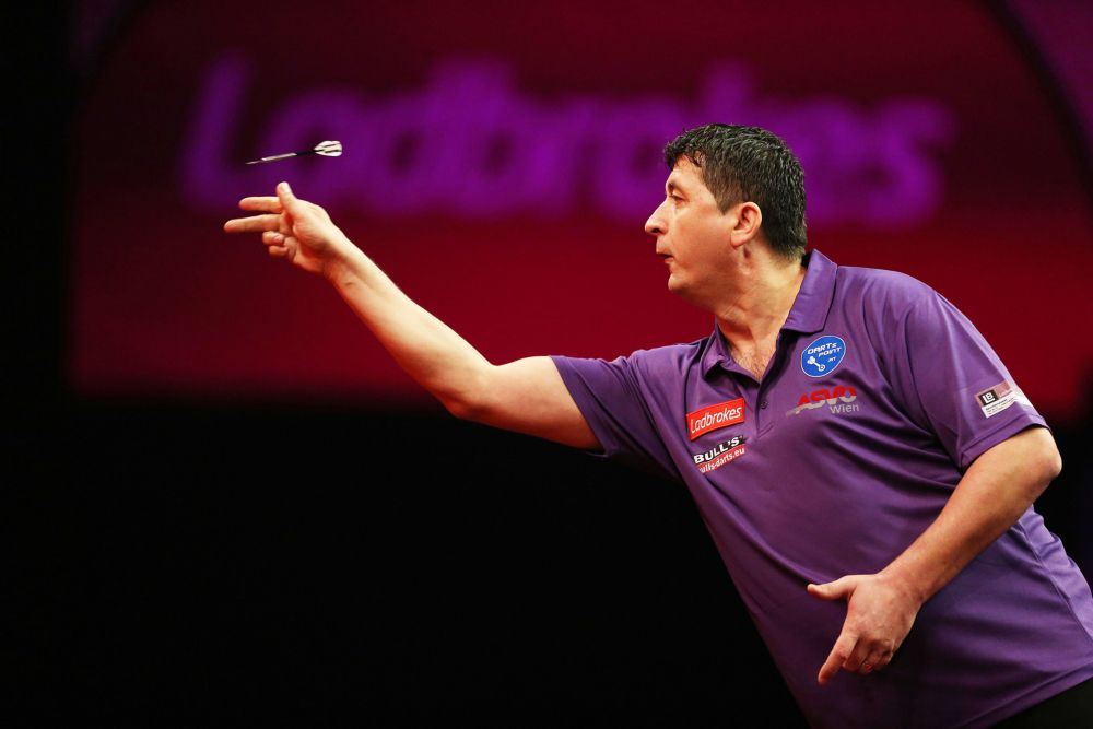 Twee bijna perfecte legs in potje Pallett - Suljovic (video)