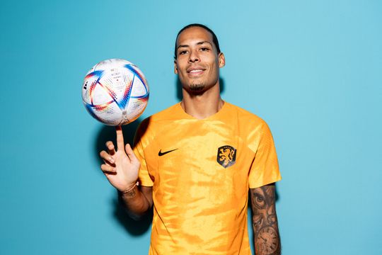 Feest bij Oranje! Van Dijk speelt 50e interland, ook Bergwijn, Aké en Berghuis jubilarissen