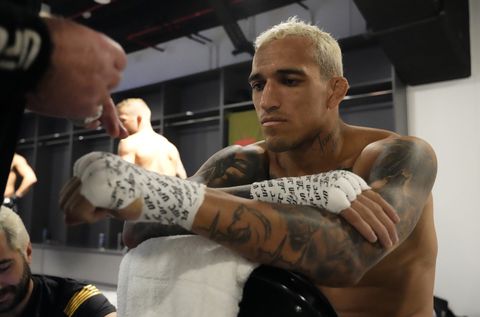 TV-gids: zo kijk je zaterdagavond live naar UFC 280 | Oliveira vs Makhachev