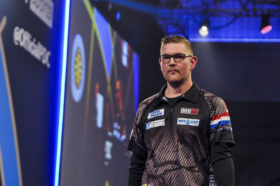 Ron Meulenkamp is profdarter af: 'The Bomb' herovert tourkaart niet op Q School
