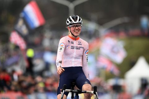 Fem van Empel sluit het topseizoen gepast af: knappe overwinning in Brussel