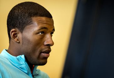 Wijnaldum als echte meneer bij Oranje: 'Liverpool, dat klinkt anders'