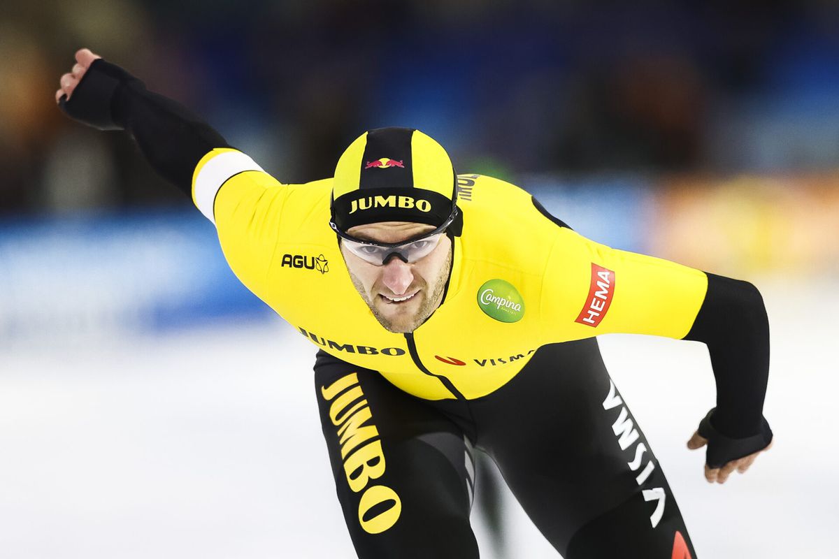 Hein Otterspeer wint 1000 meter bij wereldbekerkwalificatie, olympisch kampioen Thomas Krol klokt 4e tijd