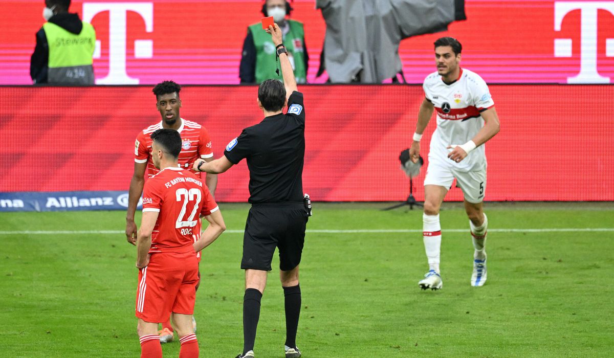 Kampioen Bayern München wint weer niet, Coman heeft zichzelf alvast op vakantie gestuurd