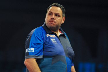 Adrian Lewis heeft geen zin meer in darten: skipt wéér toernooien