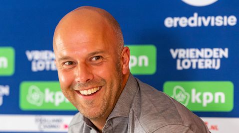 Dit is het gat tussen wat Tottenham voor Arne Slot wil betalen en wat Feyenoord eist