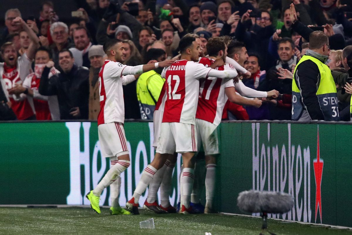 Hoeveel extra miljoenen staan er op het spel voor Ajax tegen Real?