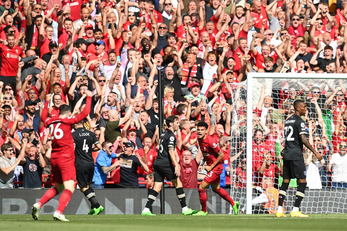Premier League: Liverpool rolt Bournemouth op met 9-klapper, Haaland zet 2-0-achterstand recht
