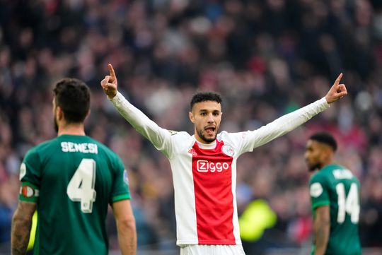 Noussair Mazraoui en Halilhodzic: get a room! Rechtsback en Marokkaans bondscoach maken het goed in hotel