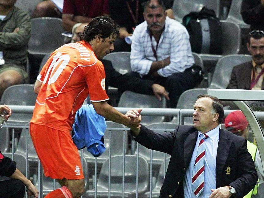 Dick Advocaat had niet verwacht dat Ruud van Nistelrooij trainer zou worden: 'Hij is toch zo bezeten'