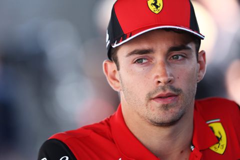 Charles Leclerc krijgt een gridstraf! Voordeel voor Verstappen