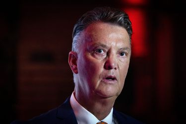 Louis van Gaal gaat Ajax NIET helpen: 'Dat zie ik niet meer zitten'