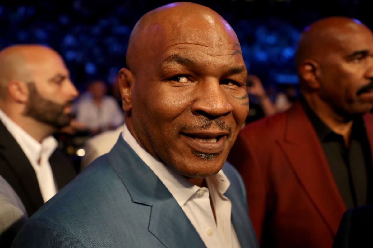 LOL! Mike Tyson begint eigen wietboerderij in Californië