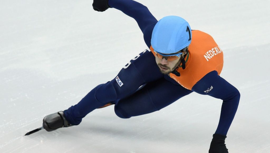 Knegt verlaat NK shorttrack met griep