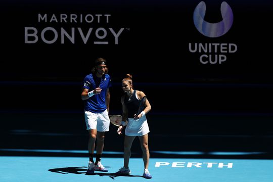 Tsitsipas en Sakkari leiden favoriet Griekenland naar 1e winst in United Cup