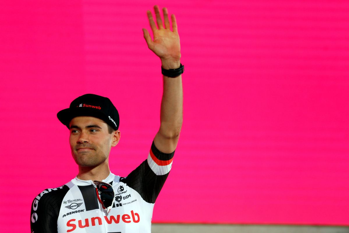 Dumoulin heeft na 1 etappe in de Giro al een dikke voorsprong op zijn concurrenten