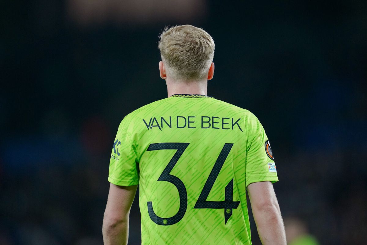 Manchester United verliest opnieuw oefenduel, Donny van de Beek vlak voor aftrap vervangen