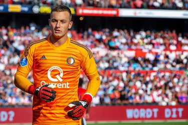 Feyenoord-keeper Bijlow weer op het veld na maandenlange blessure