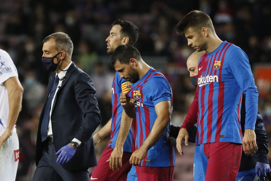 Sergio Agüero (33) zet door hartproblemen een punt achter zijn indrukwekkende loopbaan
