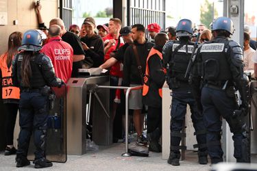 Rapport: 'Franse politie vertoonde crimineel gedrag bij Champions League-finale'