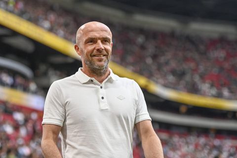 Schreuder zeer blij met loting groepsfase Champions League: 'Liverpool geweldig, Rangers geweldig, Napoli prachtig'