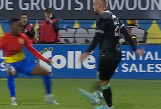 🎥 | Slim passje op de vrijdagavond van Doğan Erdoğan bij RKC - Fortuna