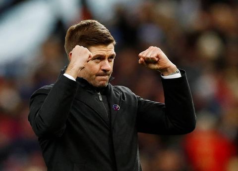 Steven Gerrard gaat zaterdag met Aston Villa op bezoek bij Liverpool