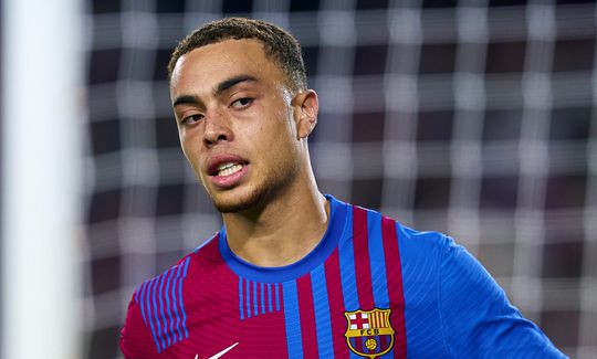 'Xavi heeft Sergiño Dest niet meer nodig bij FC Barcelona'