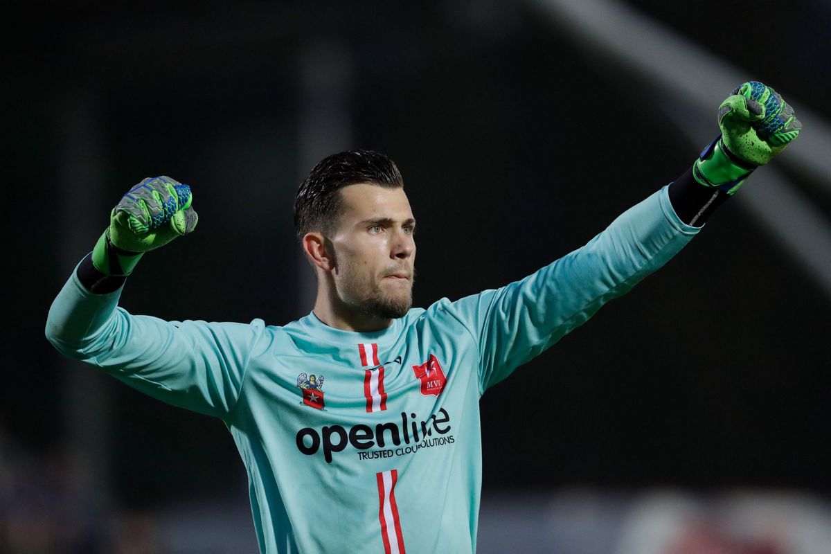 Schitterende transfer voor Nederlandse doelman: van KV Mechelen naar de Premier League