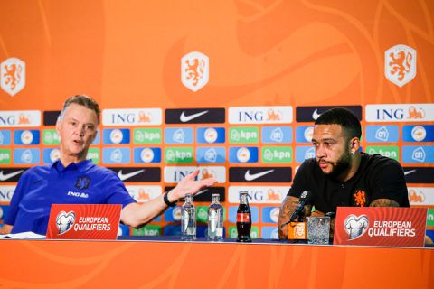 Van Gaal vindt steunactie Depay niet verstandig: 'Promes is nog niet veroordeeld, maar toch'