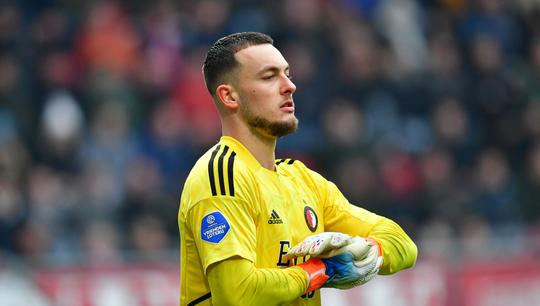 Justin Bijlow verklaart actie waarvoor hij geel kreeg: 'Mijn goal is leeg'