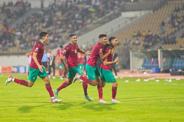 🎥 | Marokko ongeslagen naar 8e finales Afrika Cup, Comoren stunten en moeten afwachten