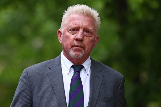 Tennislegende Boris Becker na 8 maanden Britse gevangenis weer op vrije voeten