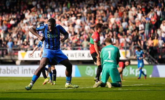Brian Brobbey schrok even na winnende goal: ‘Ik dacht: niet weer buitenspel hè?’
